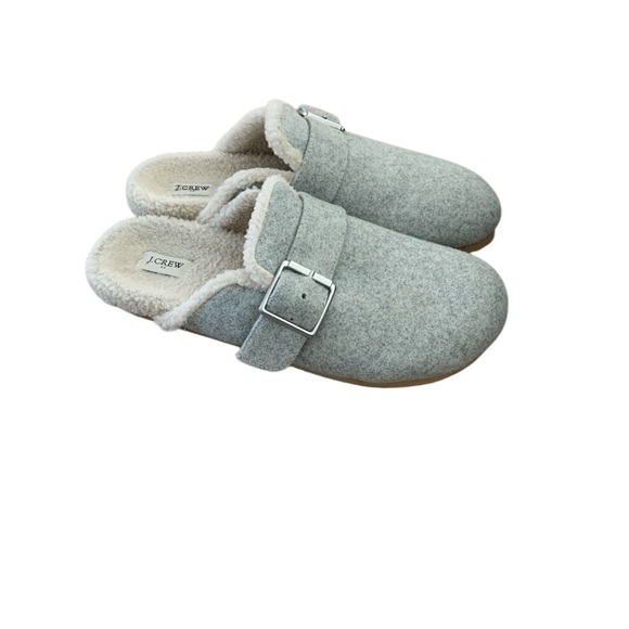 J. Crew Fuzzy Gray Cream Buckle Clog Slippers Women’s size 9 comfy cozy soft - Picture 1 of 5